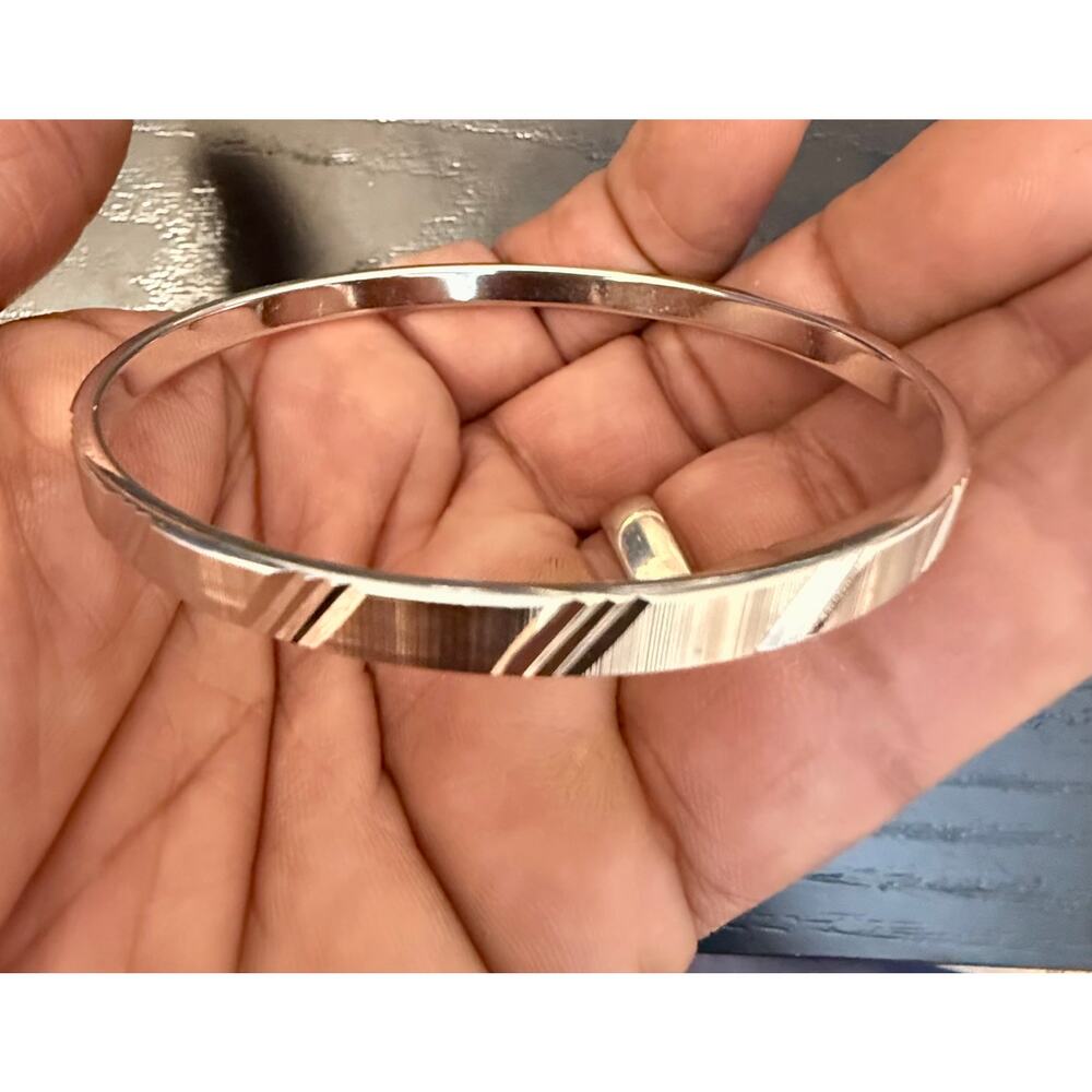Vintage Signed Monet Silver Tone Etched Bangle Bracelet Size 7.75”